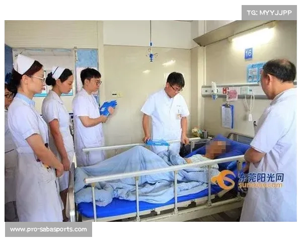 《南方医科大医生救人被处罚事件持续发酵,背后真相引发热议》 《南方医科大医生救人被处罚事件持续发酵,背后真相引发热议》